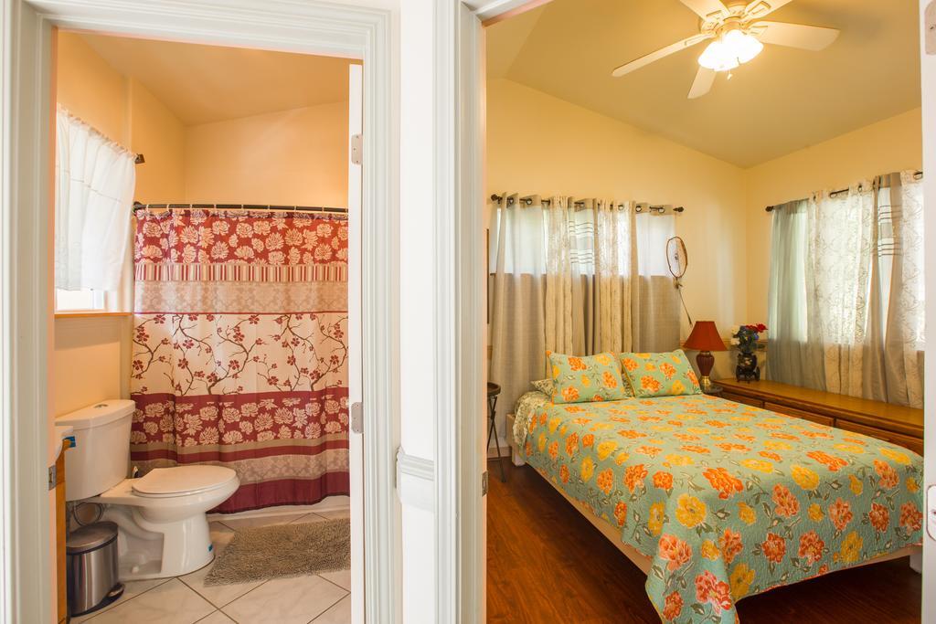 The Dolphin Cottage at Kehena Beach Exterior foto