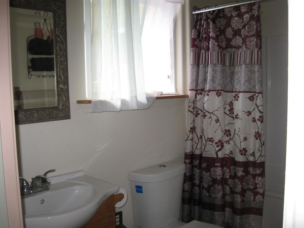 The Dolphin Cottage at Kehena Beach Zimmer foto